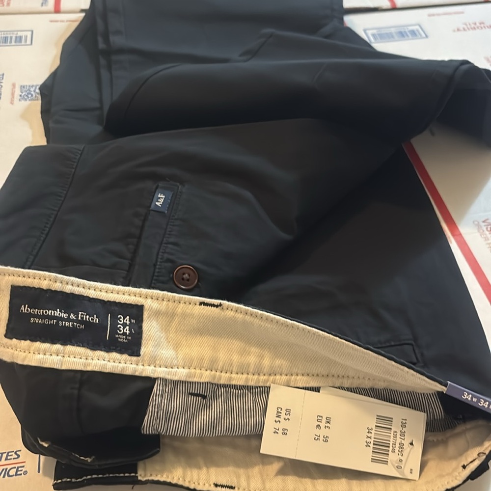 $5 ITEM MINIMUM 2 ITEMS & REST OF CLOSET IS 1$EACH 5 ITEM MINIMUM 🥳🥳🥳